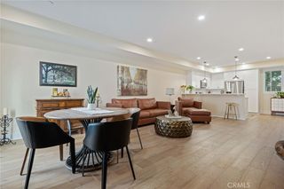 44 Coronado Street 202, Ventura, CA 93001