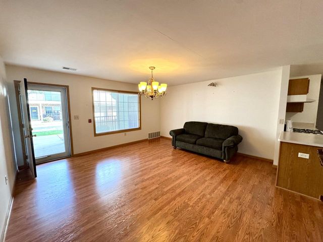 1508 24th AVENUE #17, Kenosha, WI 53140