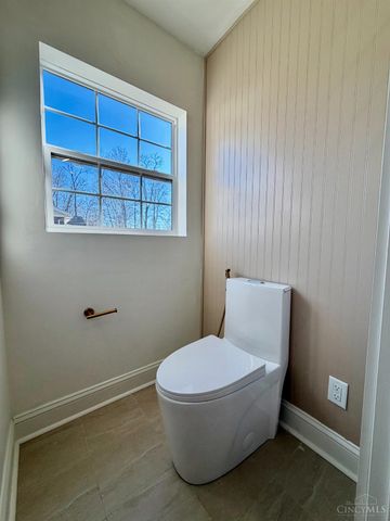 1038 Davis Road, Hamilton, OH 45013