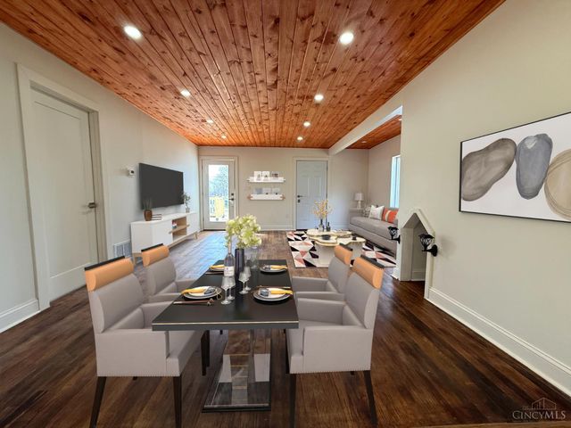 1038 Davis Road, Hamilton, OH 45013
