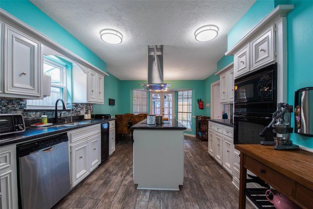 1450 Trace Drive, Houston, TX 77077