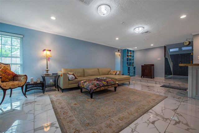 1450 Trace Drive, Houston, TX 77077