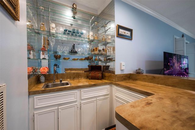 1450 Trace Drive, Houston, TX 77077