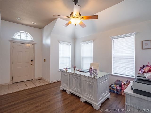 403 Oklahoma, Mcalester, OK 74501