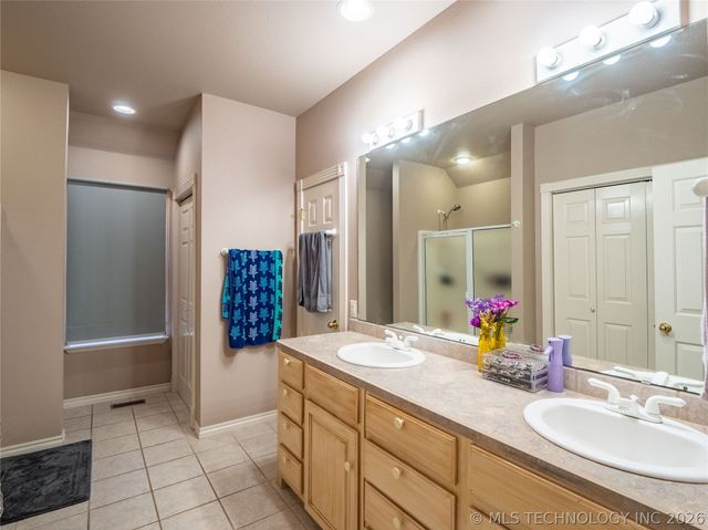 403 Oklahoma, Mcalester, OK 74501