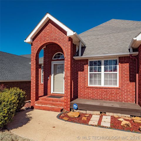 403 Oklahoma, Mcalester, OK 74501