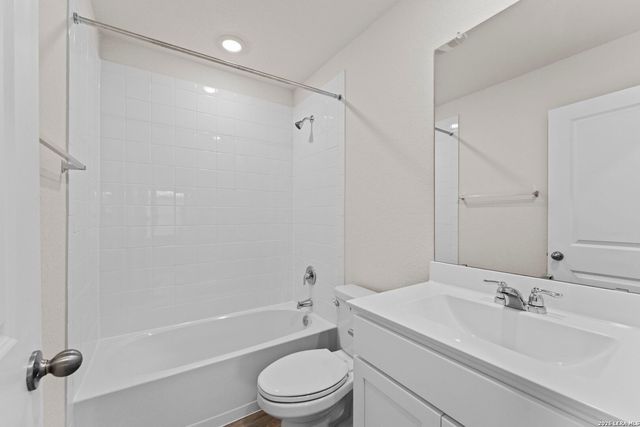 1022 Bold Run, Seguin, TX 78155