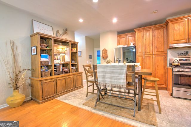 22 Oakfield Drive SE, Rome, GA 30161