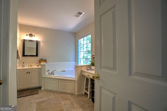 22 Oakfield Drive SE, Rome, GA 30161