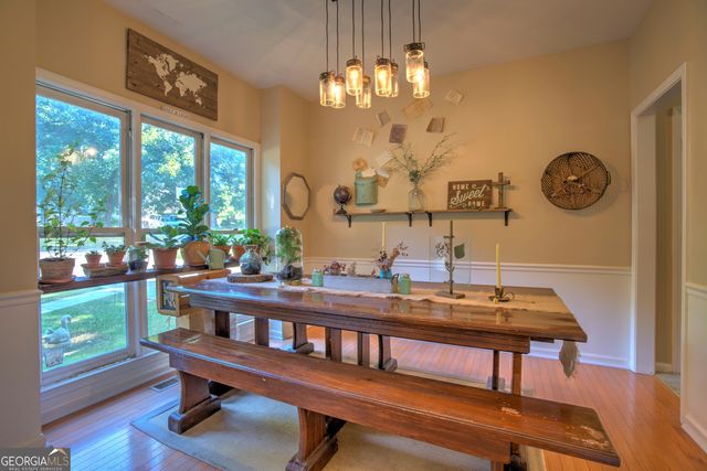 22 Oakfield Drive SE, Rome, GA 30161