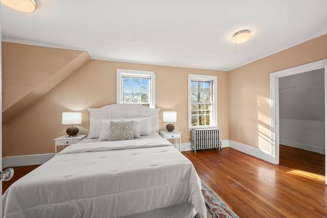 29 Broad Street, Plainville, MA 02762