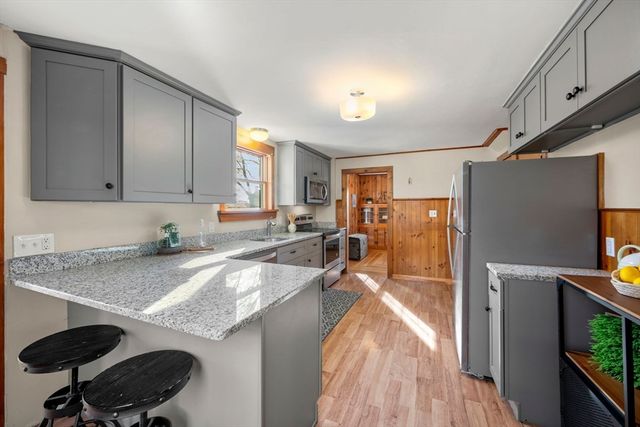 29 Broad Street, Plainville, MA 02762