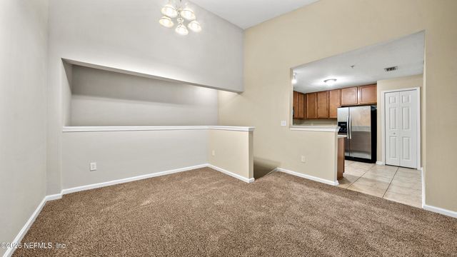 7064 DEER LODGE Circle 106, Jacksonville, FL 32256