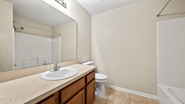 7064 DEER LODGE Circle 106, Jacksonville, FL 32256