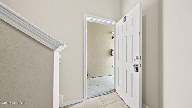7064 DEER LODGE Circle 106, Jacksonville, FL 32256