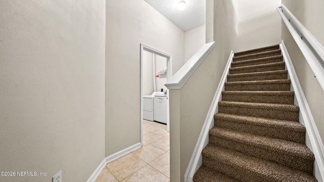 7064 DEER LODGE Circle 106, Jacksonville, FL 32256