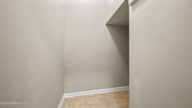 7064 DEER LODGE Circle 106, Jacksonville, FL 32256