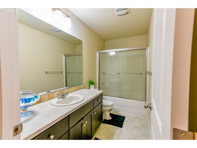 11815 Ne 103RD St, Vancouver, WA 98682