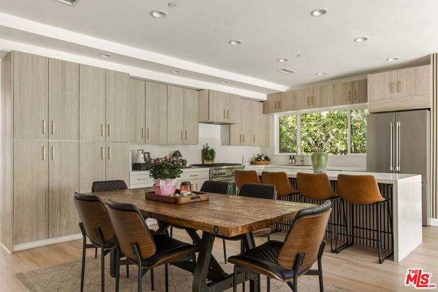 14146 Hortense Street, Sherman Oaks, CA 91423