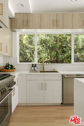 14146 Hortense Street, Sherman Oaks, CA 91423