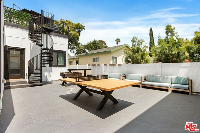 14146 Hortense Street, Sherman Oaks, CA 91423