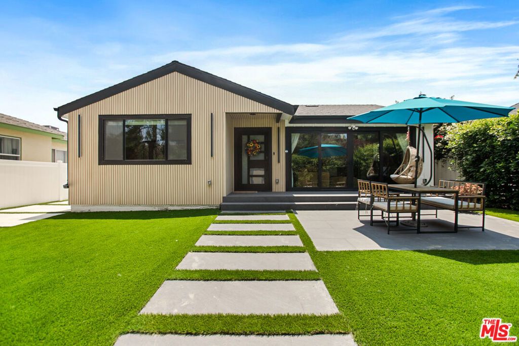 14146 Hortense Street, Sherman Oaks, CA 91423