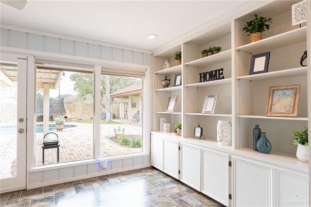 2405 Lazy Lake Drive, Harlingen, TX 78550