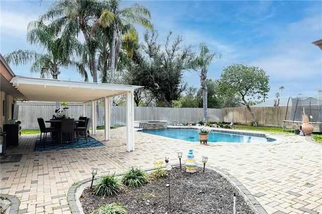 2405 Lazy Lake Drive, Harlingen, TX 78550