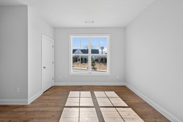 5550 Spring Street, Flowery Branch, GA 30542