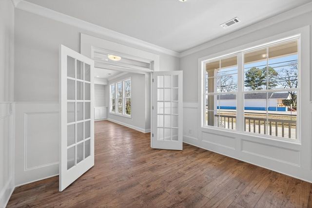 5550 Spring Street, Flowery Branch, GA 30542