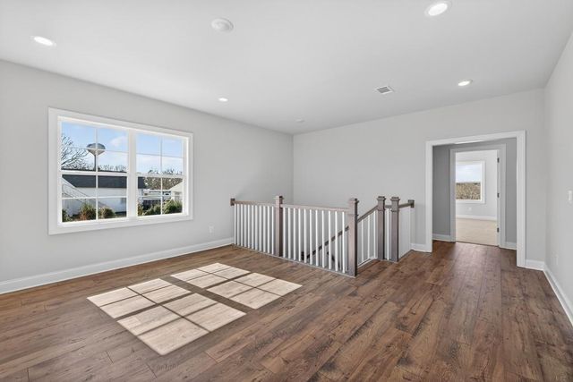 5550 Spring Street, Flowery Branch, GA 30542