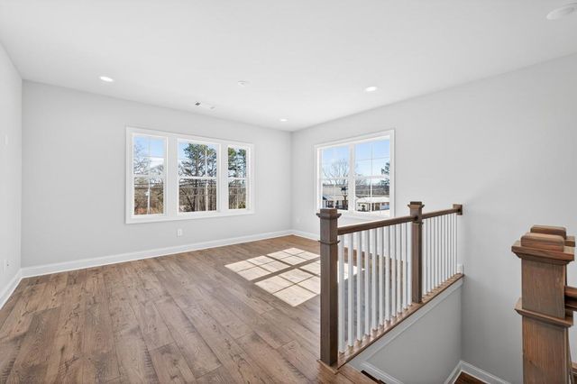5550 Spring Street, Flowery Branch, GA 30542