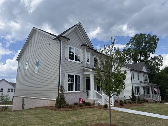 5550 Spring Street, Flowery Branch, GA 30542