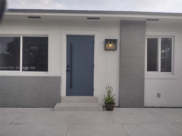 300 S Biscayne River Dr, Miami, FL 33169