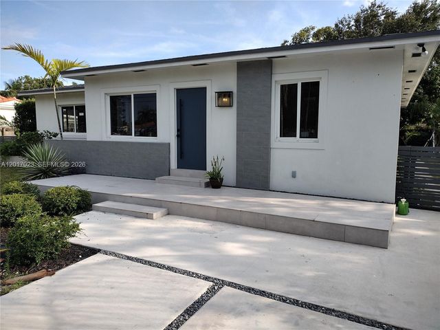 300 S Biscayne River Dr, Miami, FL 33169