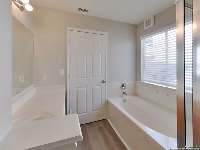 6323 Cougar, San Antonio, TX 78242