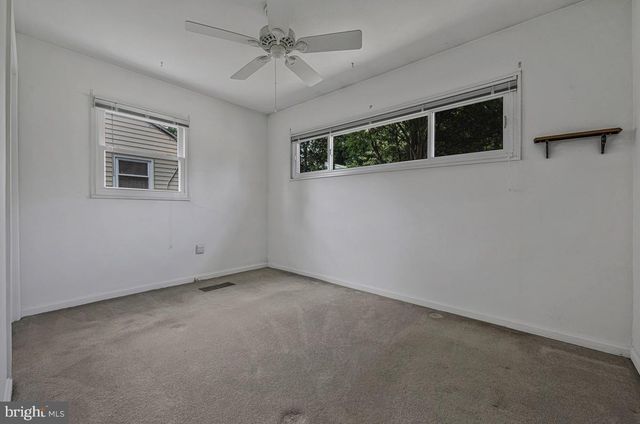 9410 SHERIDAN ST, Lanham, MD 20706