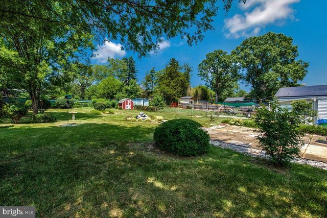9410 SHERIDAN ST, Lanham, MD 20706