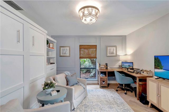 706 Turtle Cove Lane, Vero Beach, FL 32963