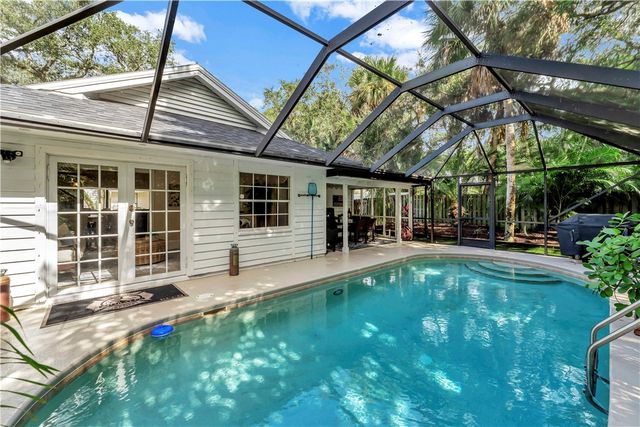 706 Turtle Cove Lane, Vero Beach, FL 32963