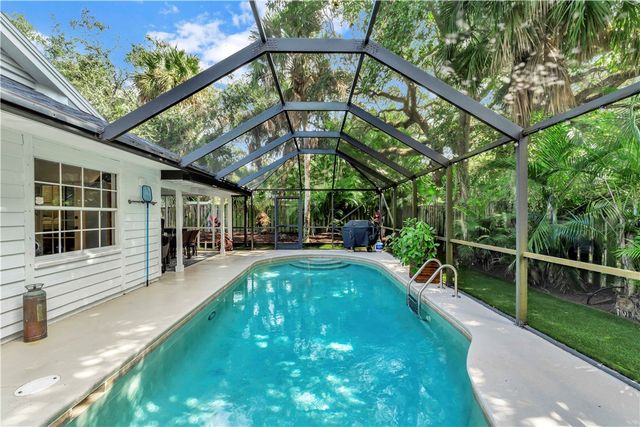 706 Turtle Cove Lane, Vero Beach, FL 32963