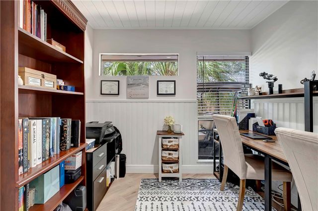 706 Turtle Cove Lane, Vero Beach, FL 32963