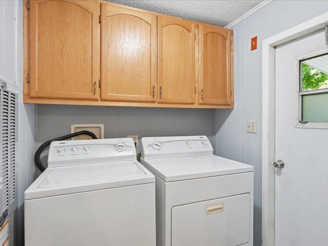 135 Williston Woods Road, Williston, VT 05495