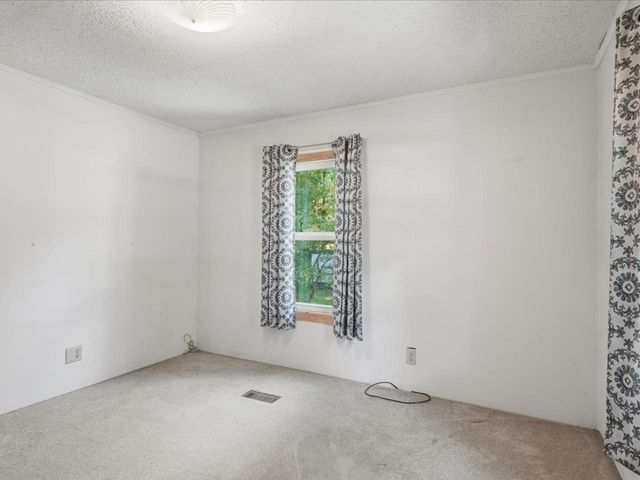 135 Williston Woods Road, Williston, VT 05495