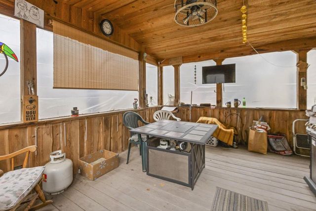 226 E LOHRVILLE AVENUE, Redgranite, WI 54970