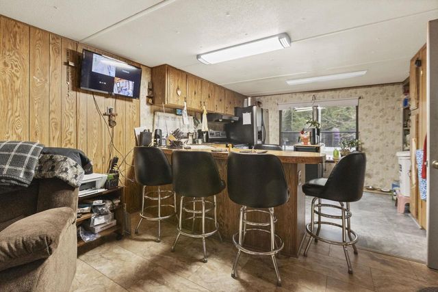 226 E LOHRVILLE AVENUE, Redgranite, WI 54970