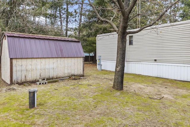 226 E LOHRVILLE AVENUE, Redgranite, WI 54970