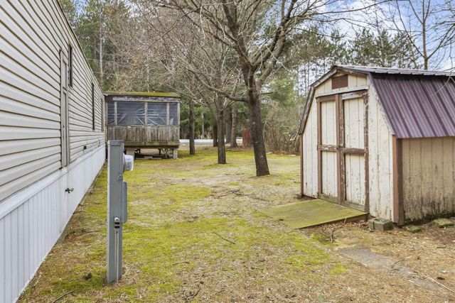 226 E LOHRVILLE AVENUE, Redgranite, WI 54970