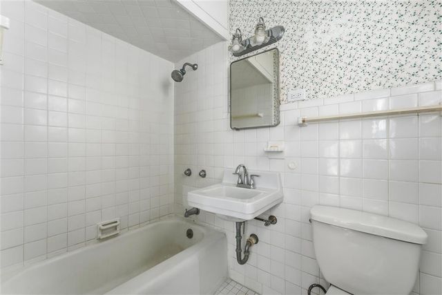 824 Ford Street, Lake Charles, LA 70601