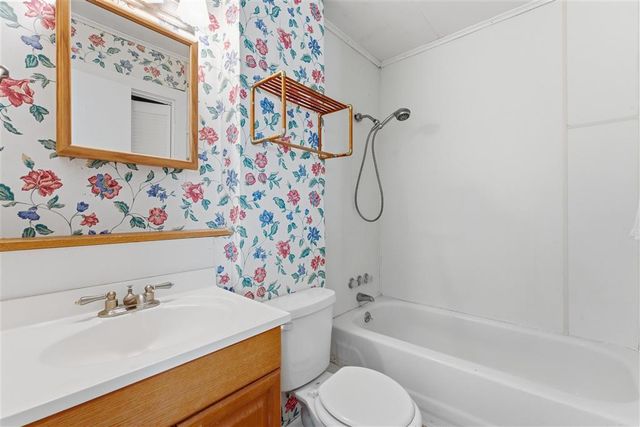 824 Ford Street, Lake Charles, LA 70601